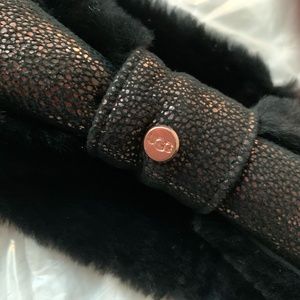 Authentic UGG Bow Shearling Headband NWOT